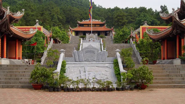 Đền Chu Văn An Hải Dương